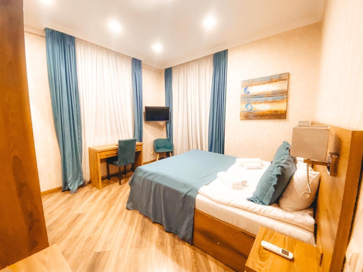 Sunset Tbilisi Luxury Aparthotel Kültér fotó