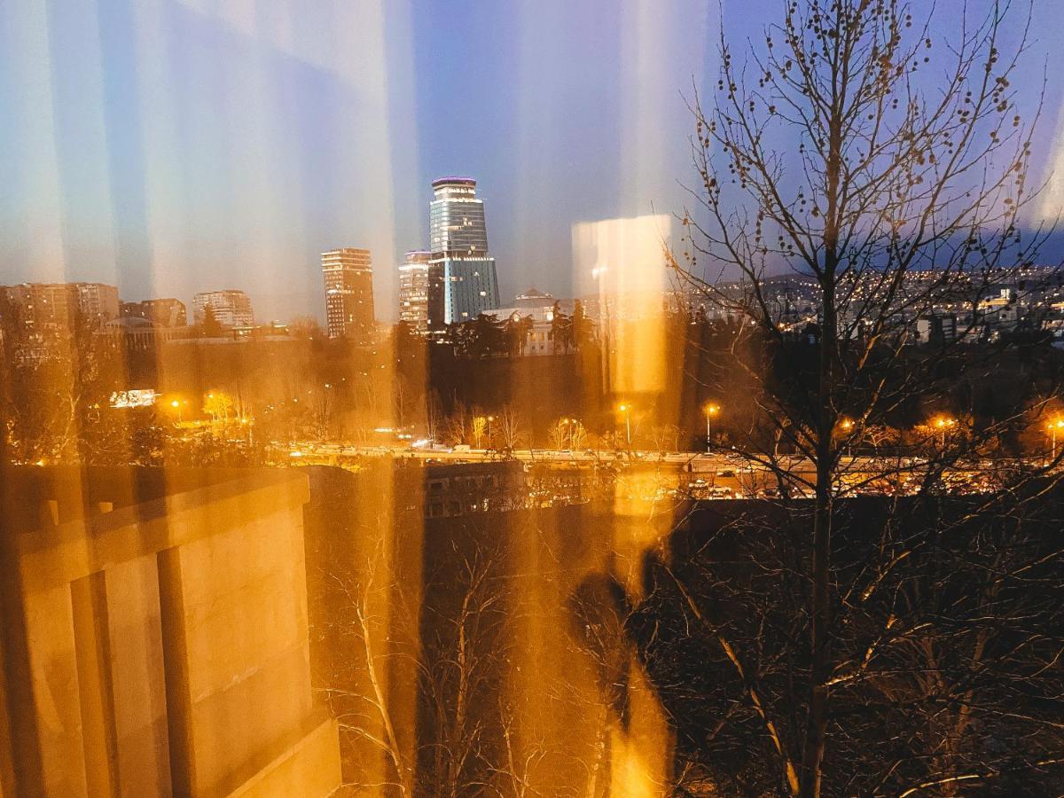 Sunset Tbilisi Luxury Aparthotel Kültér fotó