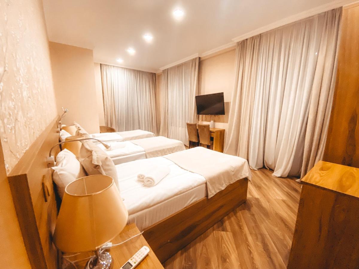 Sunset Tbilisi Luxury Aparthotel Kültér fotó